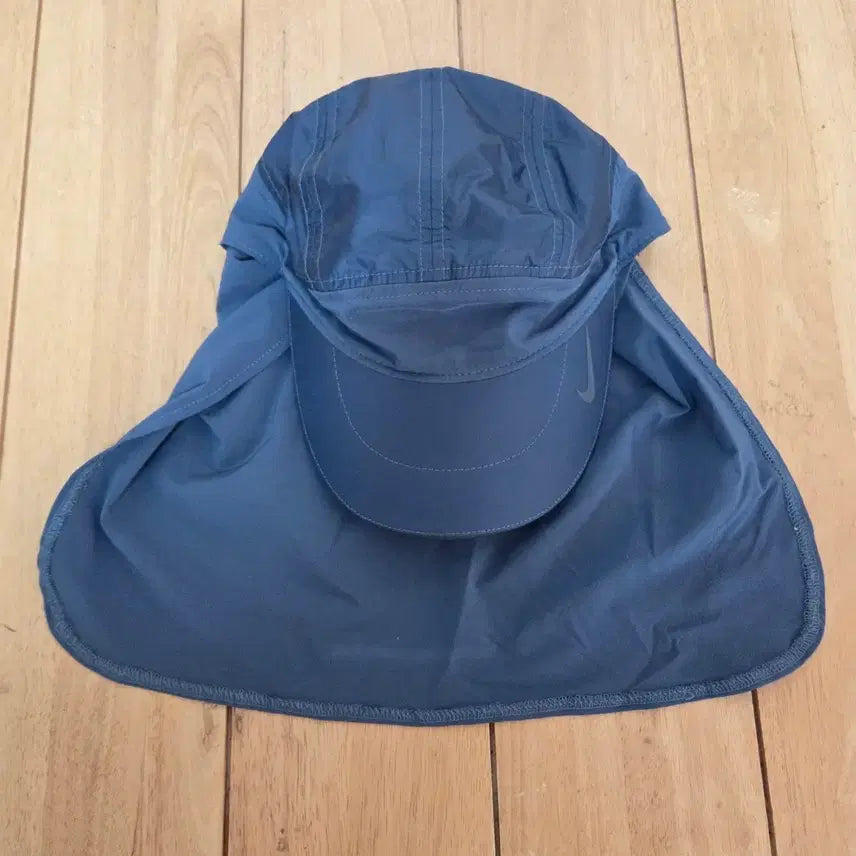 [SOLD OUT] 나이키 모자 러닝 테일윈드 211
