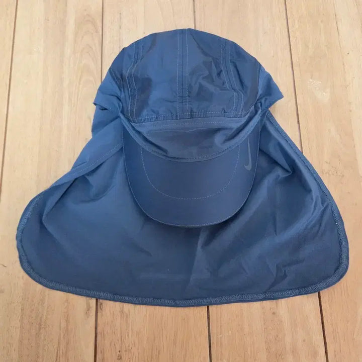 [SOLD OUT] 나이키 모자 러닝 테일윈드 211