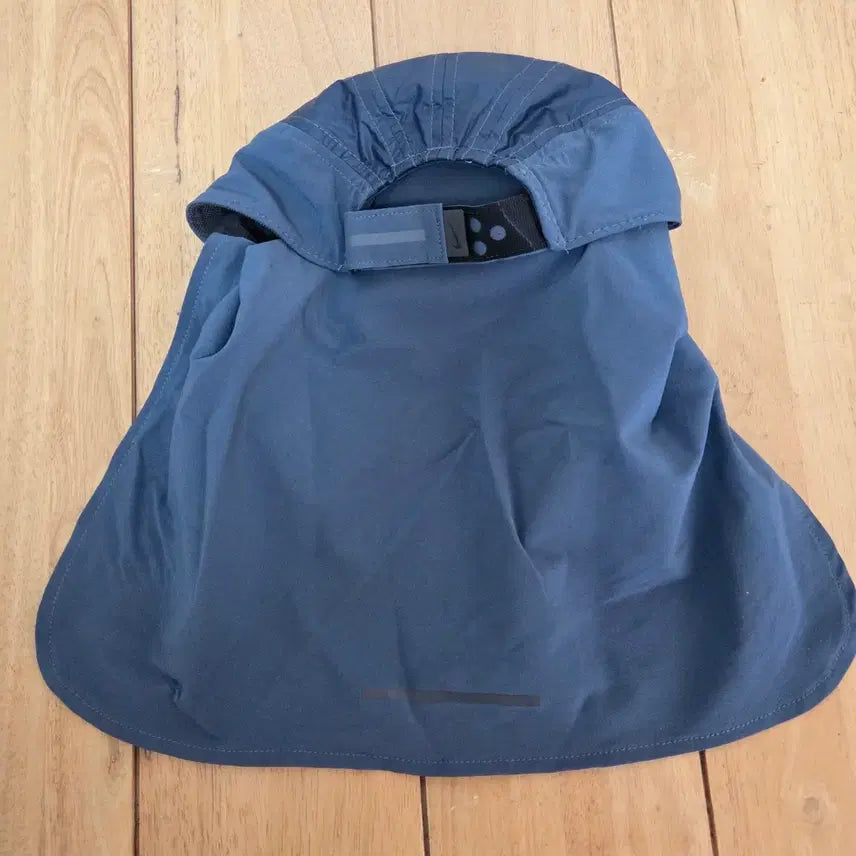 [SOLD OUT] 나이키 모자 러닝 테일윈드 211