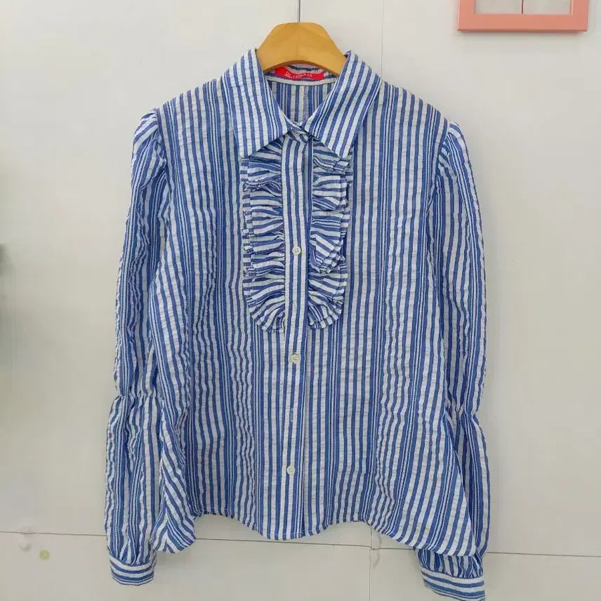 [BUNJANG] Blue Stripe Frill Blouse Size 55 / 블루 스트라이프 프릴 블라우스 55
