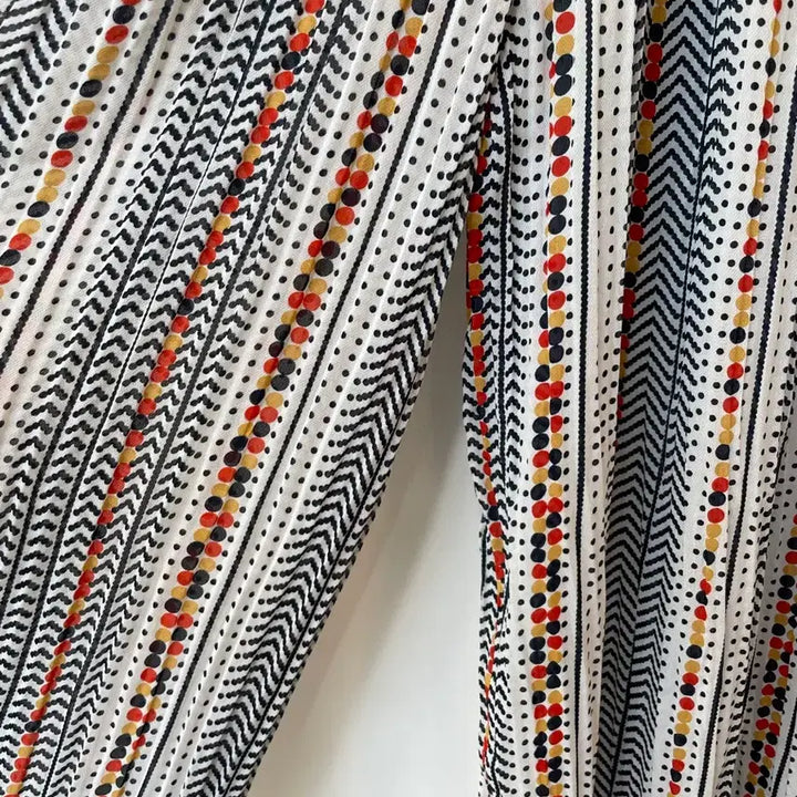 [BUNJANG] MINIMARY Vertical Pattern Pleated Pants Free Size / MINIMARY 세로 패턴 플리츠 바지 F