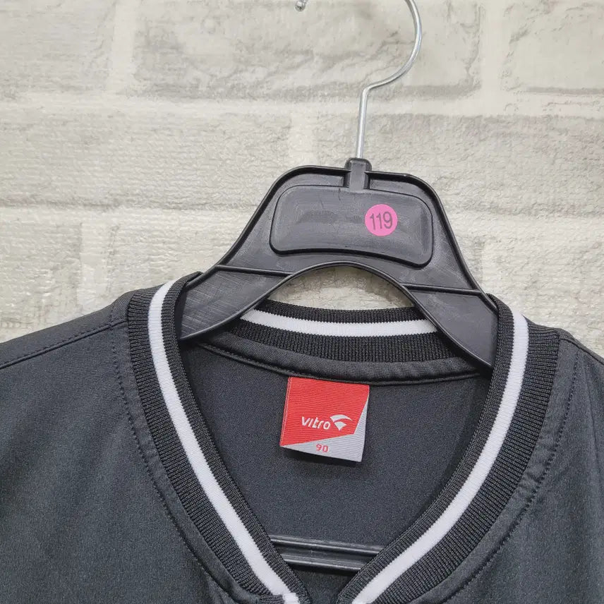 [BUNJANG] Sleeveless T-Shirt Size 55 / ㄹ119 민소매 티셔츠 55