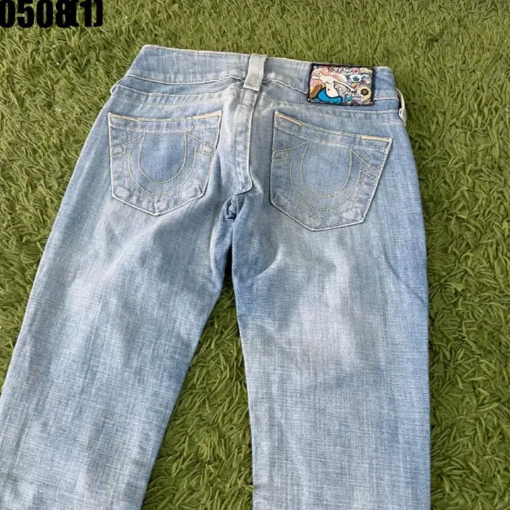 [BUNJANG] True Religion Bootcut Jeans Light Wash Rare Size 24 / 트루릴리젼 부츠컷 청바지 연청 희귀 24