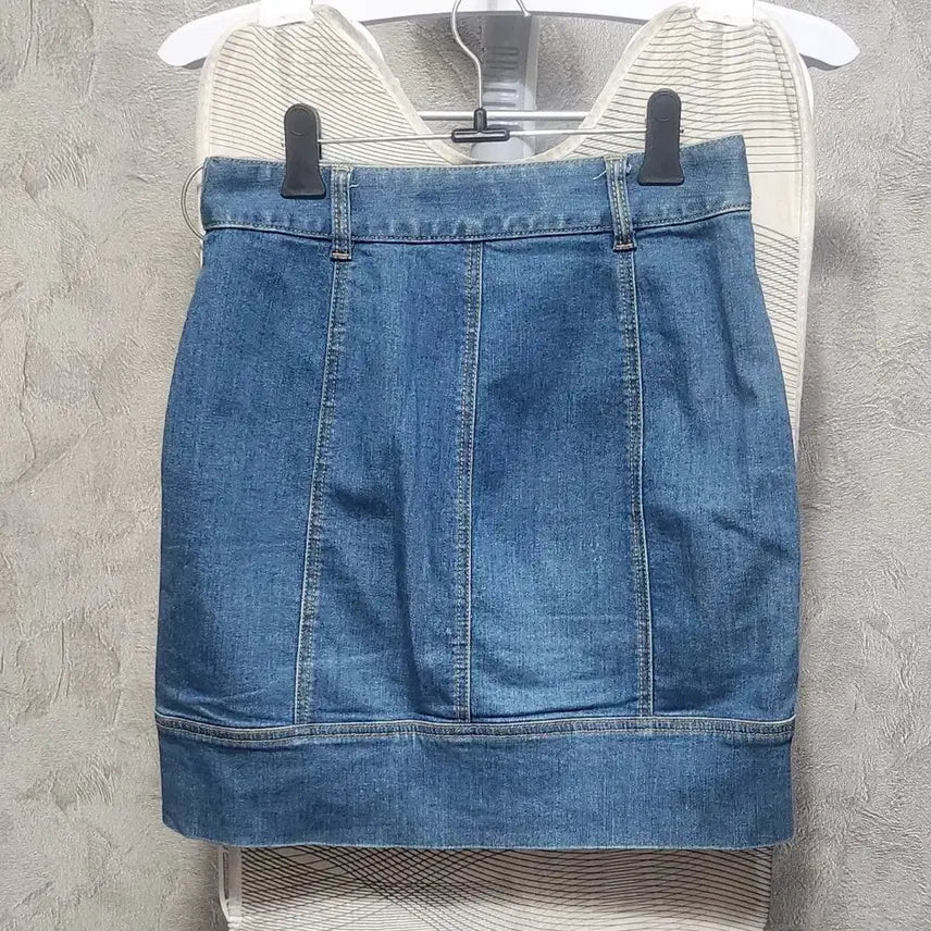 [BUNJANG] Jude Judy Denim Mini Skirt / 주시쥬디진스커트