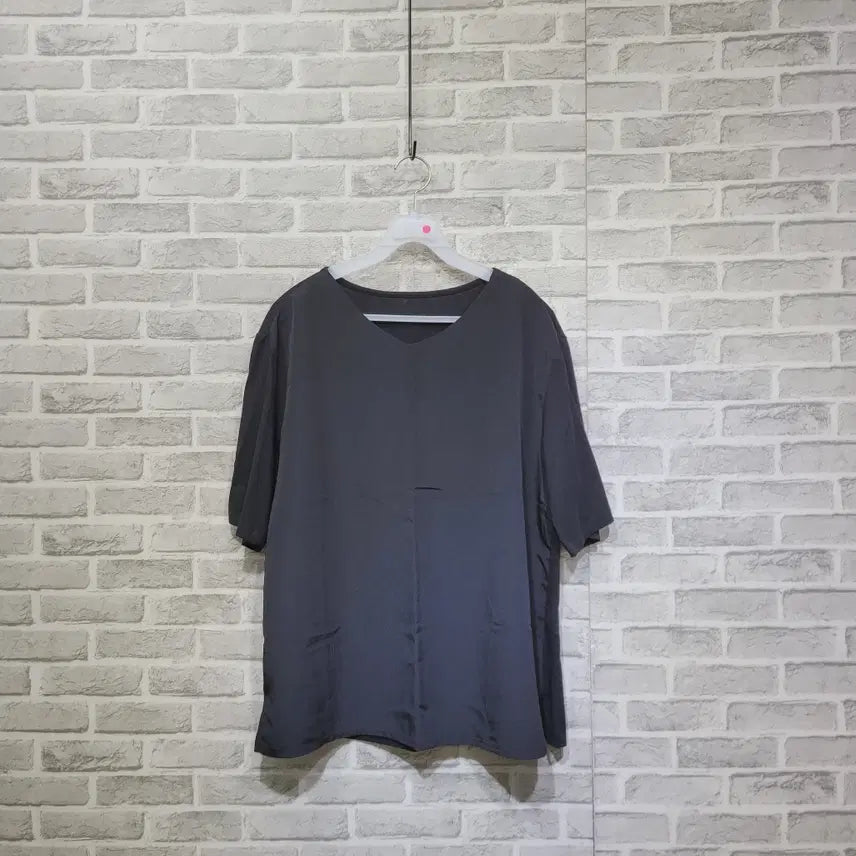 [BUNJANG] Black T-Shirt Size 66-77 / ㄹ123 블랙 티셔츠 66-77