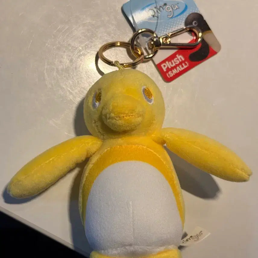 [BUNJANG] CGV Pingu Color Keychain Yellow / CGV 핑구 컬러 키링 옐로우