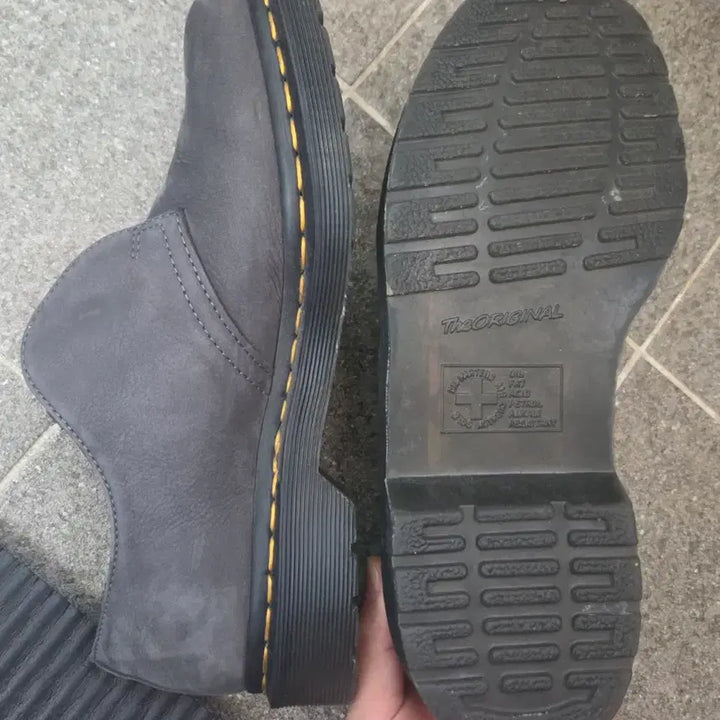 [BUNJANG] Dr. Martens 1461 Laceless Gunmetal UK7 / [uk7 260] 닥터마틴 1461 레이스리스 건메탈