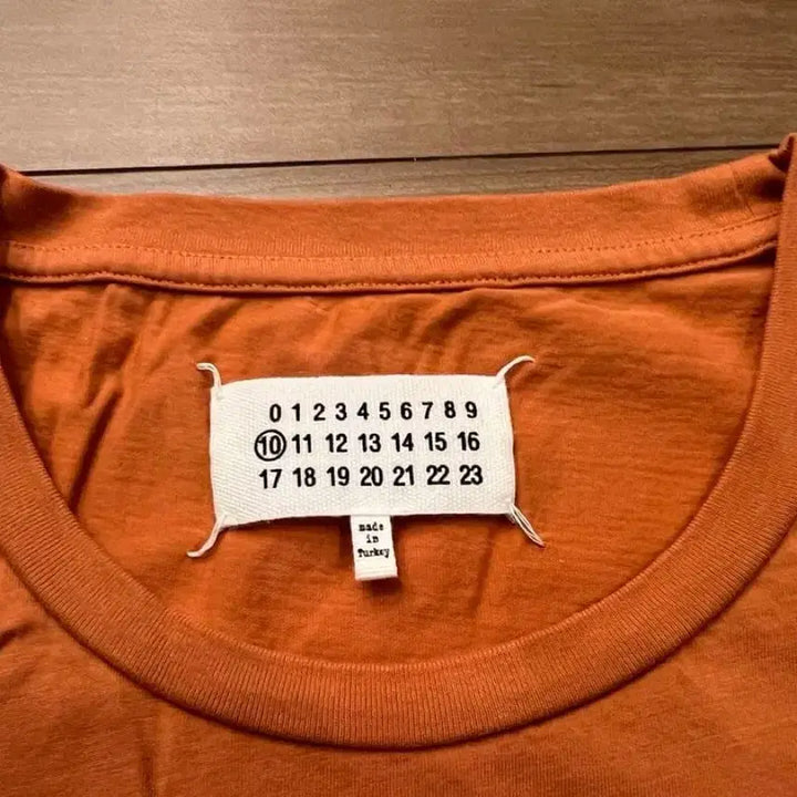 [BUNJANG] Maison Margiela Orange Short-Sleeve T-Shirt / 마르지엘라 오렌지 반팔 티셔츠