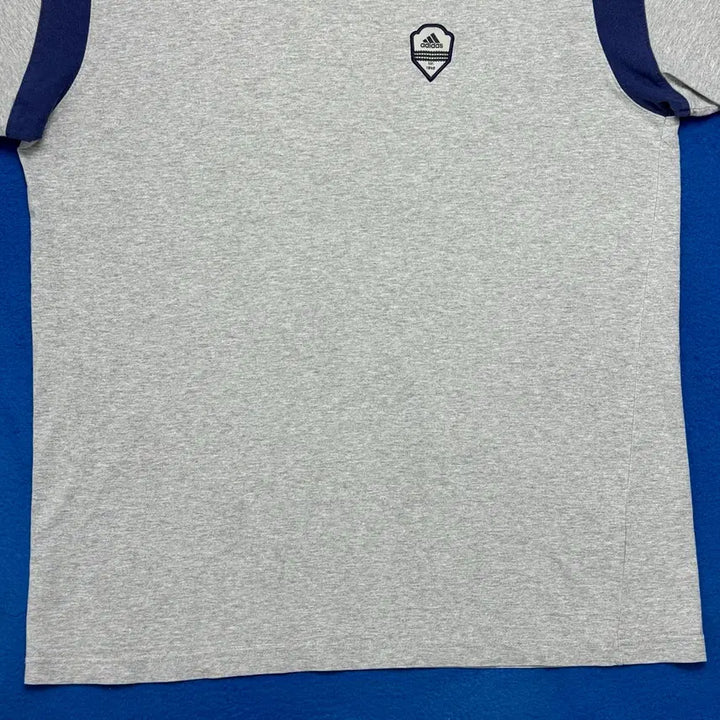 [BUNJANG] Adidas Vintage 00s T-Shirt Size 105 / 아디다스 반팔티105