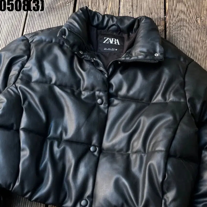 [BUNJANG] Zara Leather Padded Jacket / 자라 레더 패딩