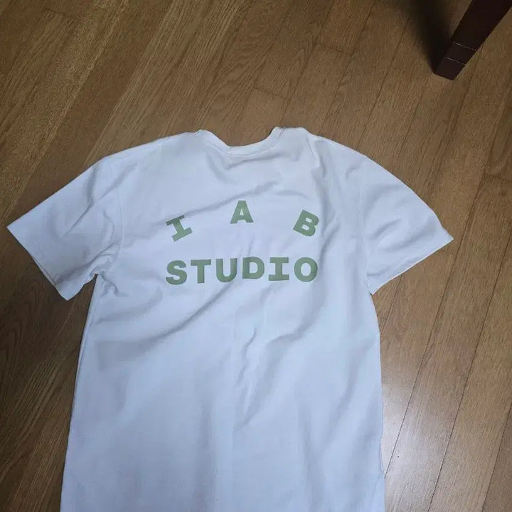 [BUNJANG] IAB Studio Green T-Shirt / 아이앱 그린 티셔츠