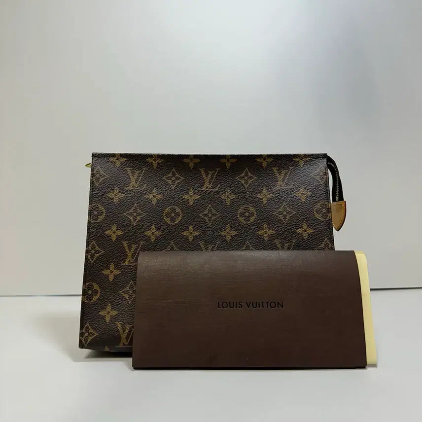 [BUNJANG] Louis Vuitton Toilet Pouch 26 / [S+/인보이스] 루이비통 토일렛 26