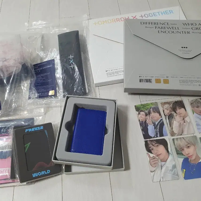 [BUNJANG] TXT Photobook Scrunchie Headband MD Bundle Set / TXT 투바투 포토북 스크런치 헤드밴드 엠디 일괄