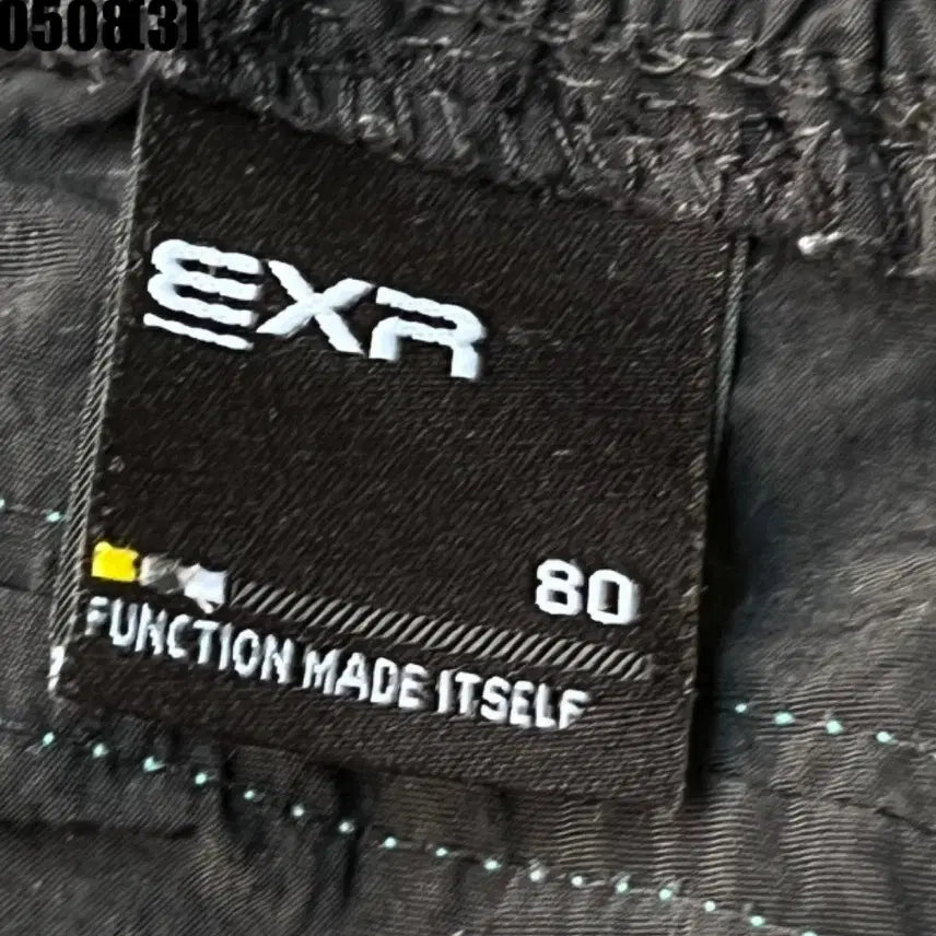 [BUNJANG] EXR Shorts / EXR 반바지