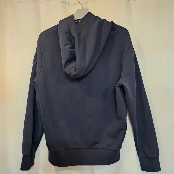 [BUNJANG] Moncler Logo Patch Navy Hoodie / 몽클레르 로고 패치 네이비 후드 티셔츠몽클레르(Moncler) 특유의