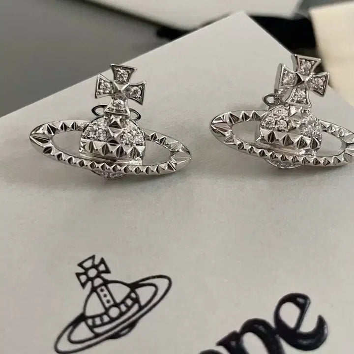 [BUNJANG] Vivienne Westwood Classic Silver Earrings / 비비안 웨스트우드 클래식 실버 귀걸이