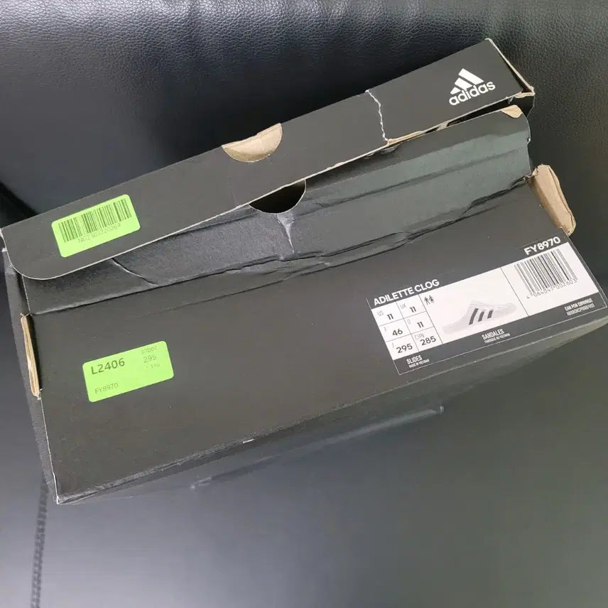 [BUNJANG] Adidas Adilette Clogs White Black / [295]아디다스/아딜렛 클로그 화이트 블랙