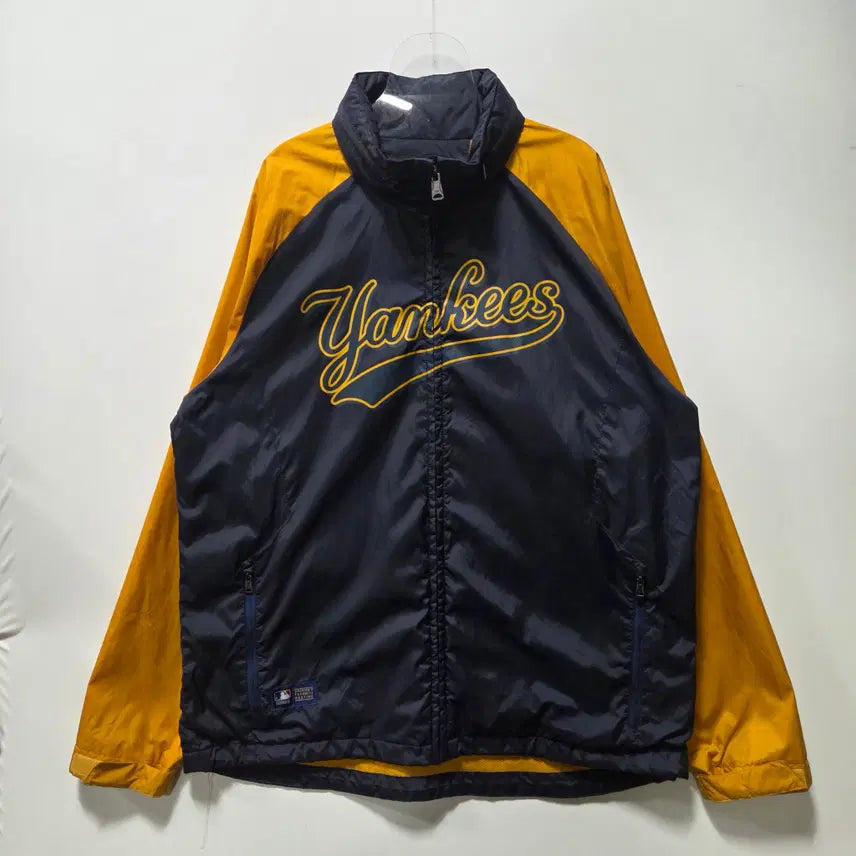 [BUNJANG] MLB New York Yankees Old School Windbreaker Jacket / MLB 뉴욕 양키스 올드스쿨 바람막이 자켓 110 26050806