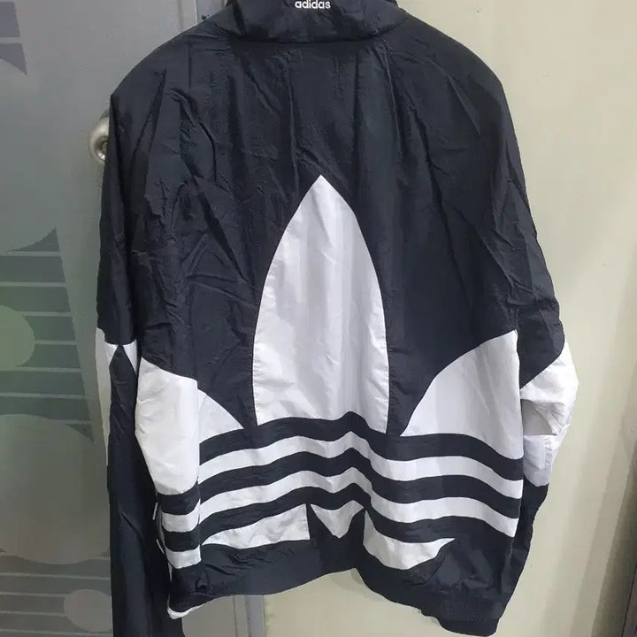 [BUNJANG] Adidas Black/White Big Logo Windbreaker 3XL / 아디다스 블랙/화이트 빅로고 바람막이 3XL