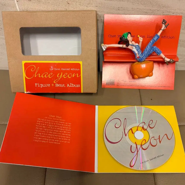 [BUNJANG] Chaeyeon Limited Edition Figure Album Set / 채연 첫번째한정판 피규어 앨범세트