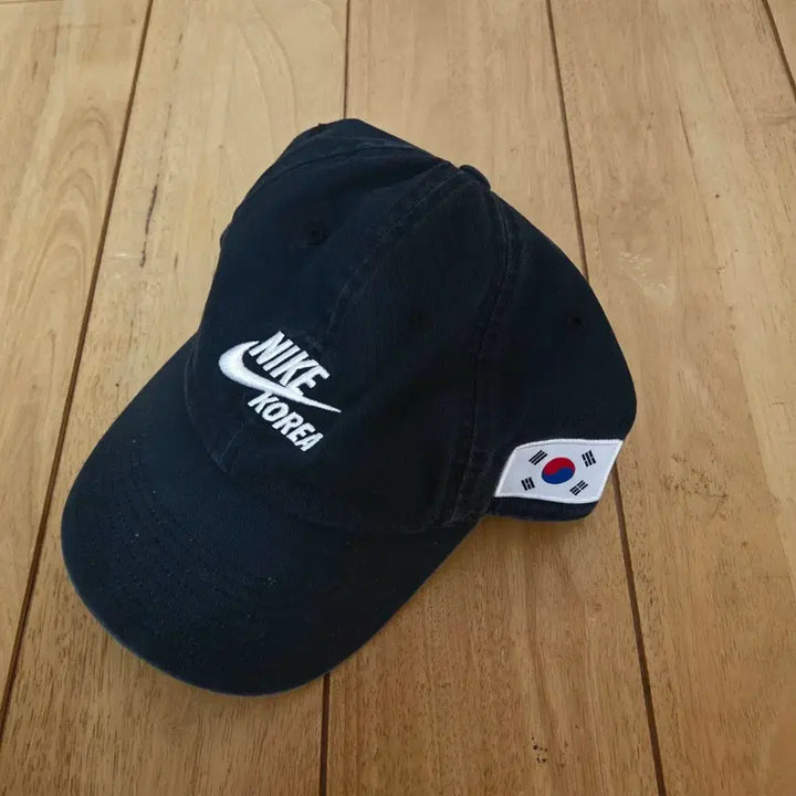 [SOLD OUT] 나이키 코리아 모자 태극기 국대 볼캡 박재범 215
