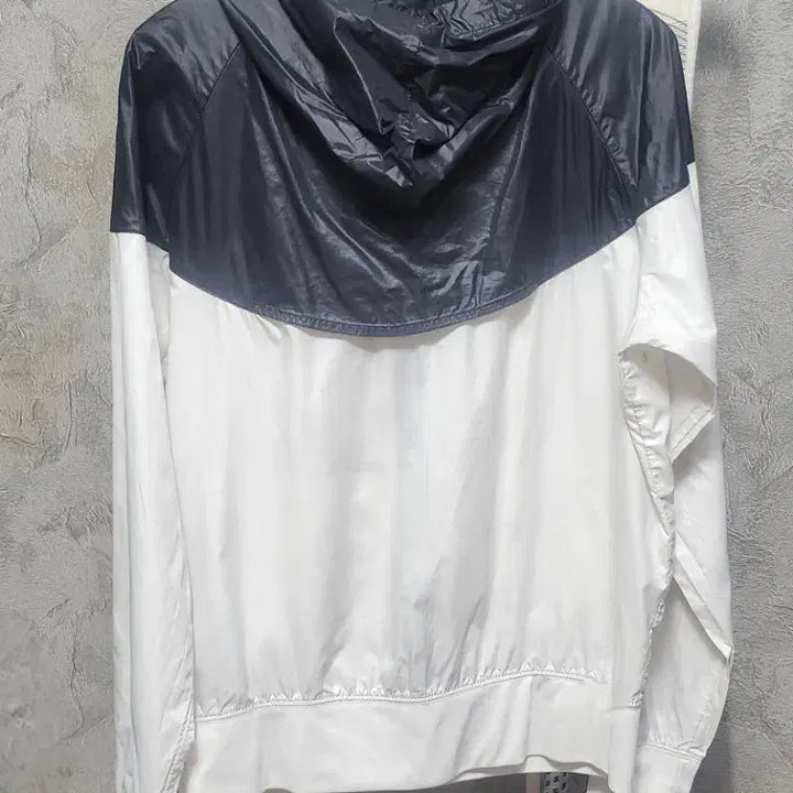 [BUNJANG] Nike Windbreaker Jacket / 나이키 바람믹이