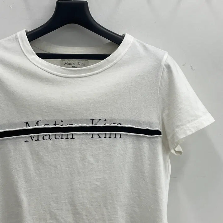 [BUNJANG] Matinkim White Logo Short-Sleeve T-Shirt M / 마뗑킴 여성55-66 화이트 로고 반팔티