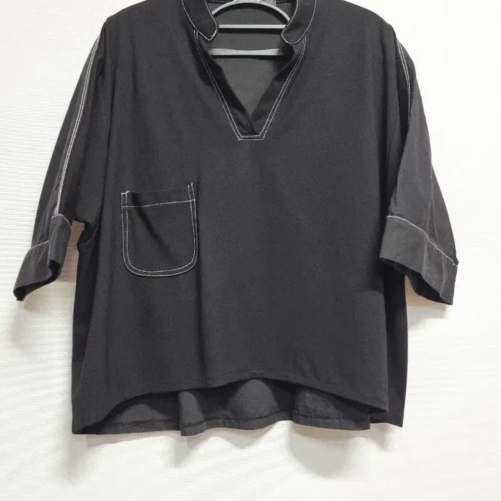[BUNJANG] cmcube Stitch Short Sleeve Blouse / cmcube 스티치 반팔 블라우스