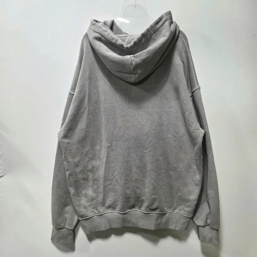 [BUNJANG] Travel Grey Reason Pigment Hoodie L / 트래블 그레이 리즌 트레일 피그먼트 후드티 L 26050812