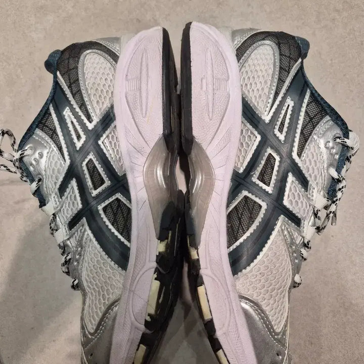 [BUNJANG] ASICS Gel Nimbus White Saxen Green / 아식스 젤 님버스 화이트색슨 그린