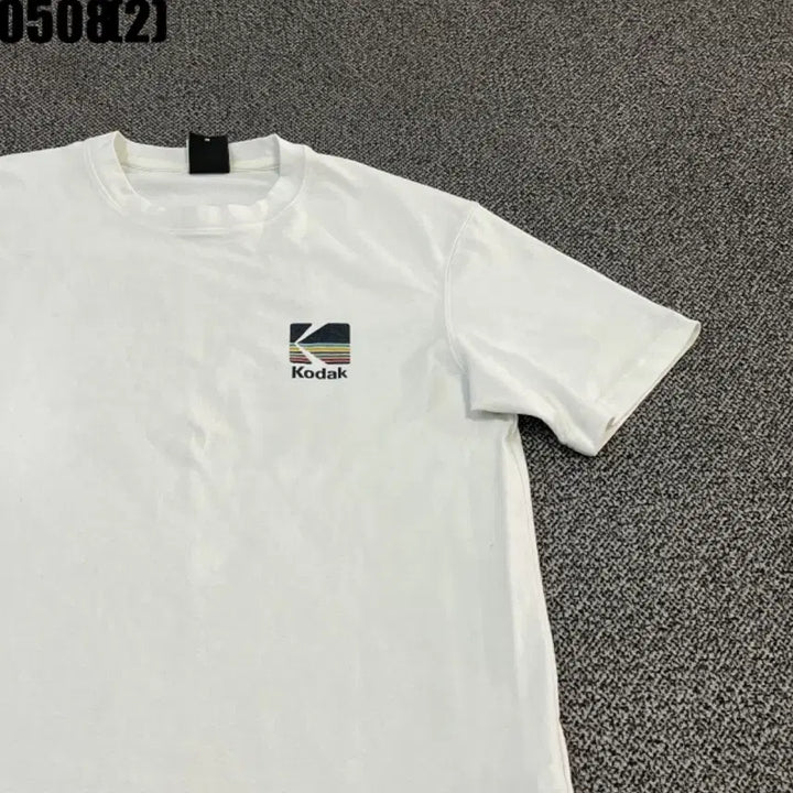 [BUNJANG] Kodak White Short Sleeve T-Shirt / 코닥 화이트 반팔 티셔츠