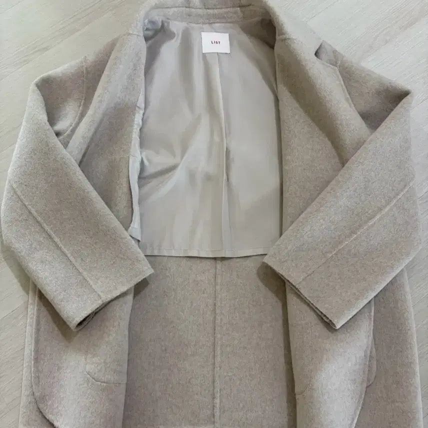 [BUNJANG] LIST Beige Jacket Coat / 리스트 베이지색 자켓 코트