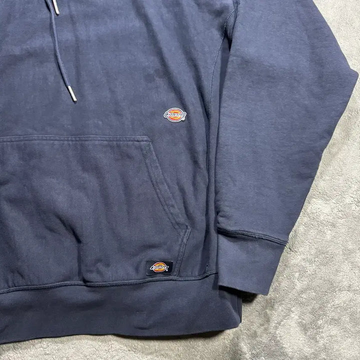 [BUNJANG] Dickies Mini Wappen Oversized Navy Hoodie / 디키즈 미니 와펜 오버핏 네이비 후드티
