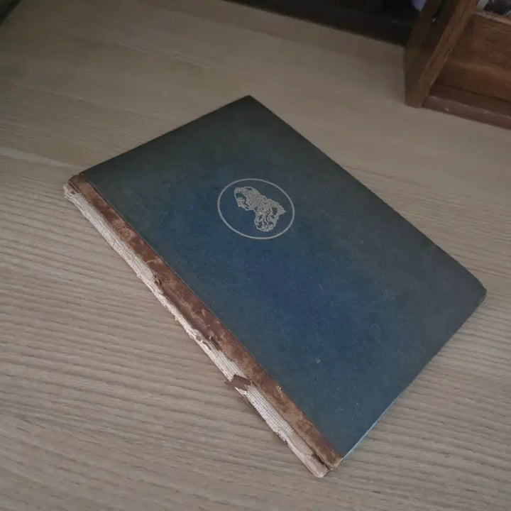 [BUNJANG] Vintage Antique Books and Newspaper Bundle Set / 빈티지 앤틱 책 서적 지류 3+1 세트가격
