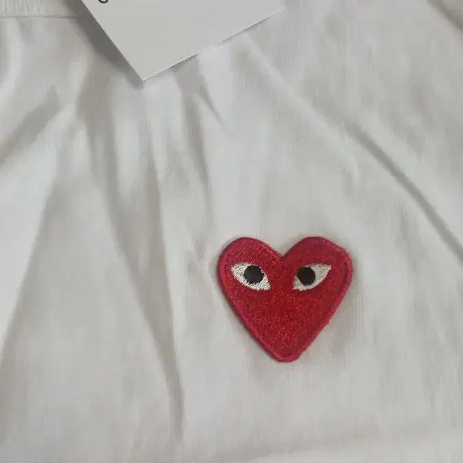 [BUNJANG] Comme des Garçons Play Red Heart Logo White T-Shirt L / 꼼데가르송 플레이 빨간 하트 흰색 반팔티 L