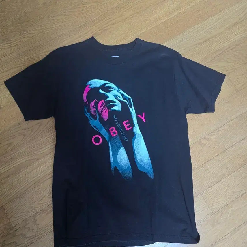 [BUNJANG] OBEY Black T-Shirt with Printing / 오베이 OBEY 블랙 반팔 티셔츠 프린팅