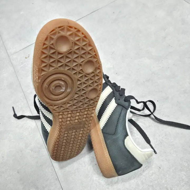 [BUNJANG] Adidas Samba OG Core IE5836 / 아디다스 삼바 OG 코어 IE5836 (220