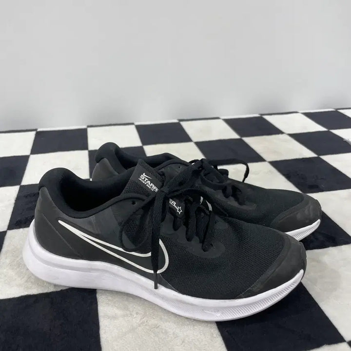 [BUNJANG] Nike Star Runner 3 Running Shoes 240mm / 545) 나이키 스타러너3 런닝화 240mm