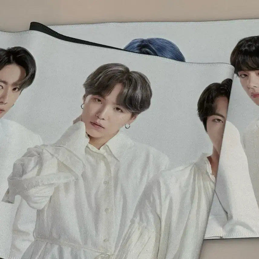 [BUNJANG] BTS Group Photo Slogan / 방탄소년단 BTS 단체 사진 슬로건