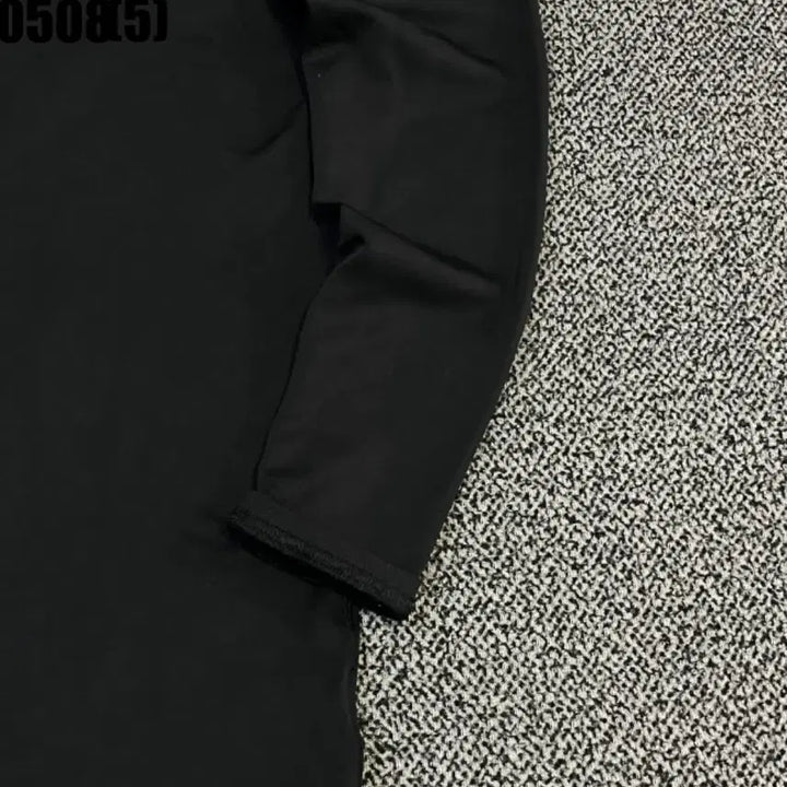 [BUNJANG] Under Armour Black Roll Neck Long Sleeve T-Shirt / 언더아머 블랙 롤넥 긴팔 티셔츠