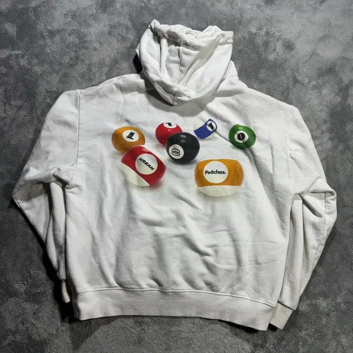 [BUNJANG] KREAM x PEACHES Collaboration Pocket Ball Hoodie / 크림 X 피치스 콜라보 포켓볼 후드티
