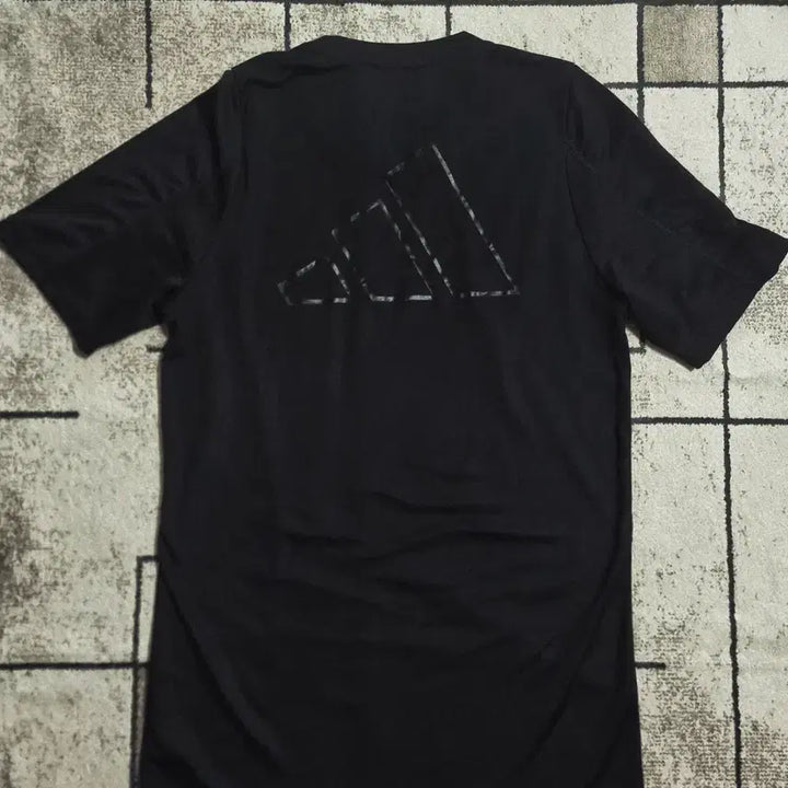 [BUNJANG] Adidas Running Black Performance Short Sleeve T-Shirt Size S / 아디다스 러닝 런닝 블랙 기능성 반팔 90 S