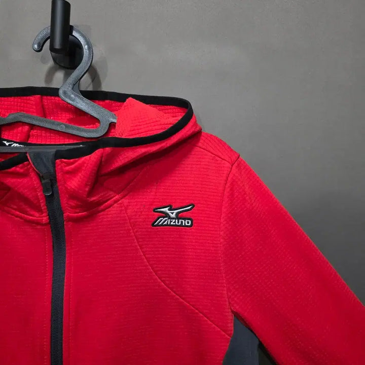 [BUNJANG] Mizuno Hoodie Zip-Up M Size / 미즈노 후드집업