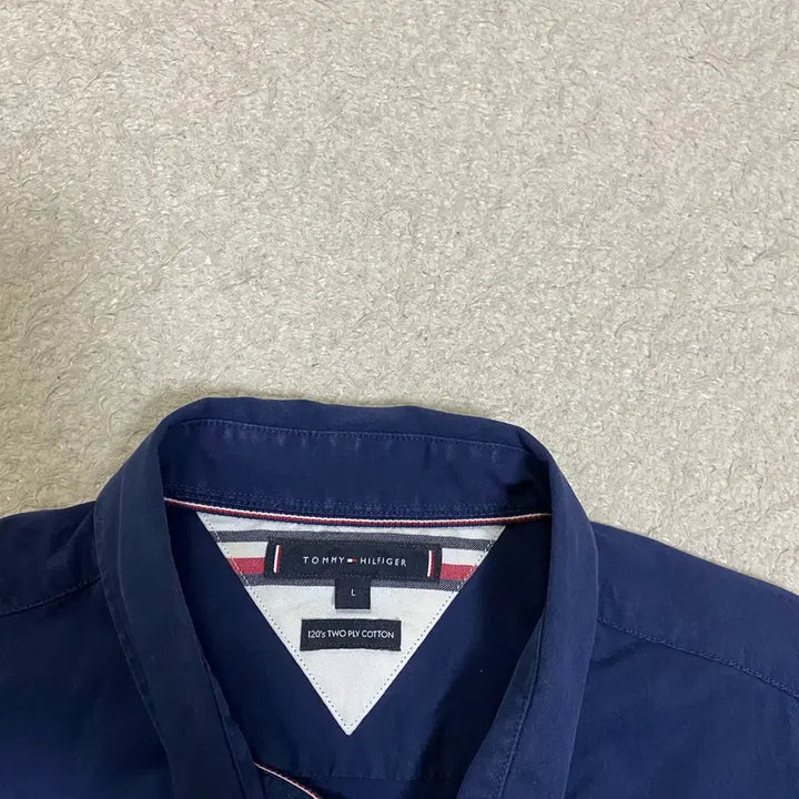 [BUNJANG] Tommy Hilfiger Navy Short Sleeve Shirt L / 타미힐피거 네이비 반팔 셔츠 L