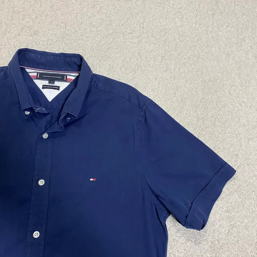 [BUNJANG] Tommy Hilfiger Navy Short Sleeve Shirt L / 타미힐피거 네이비 반팔 셔츠 L
