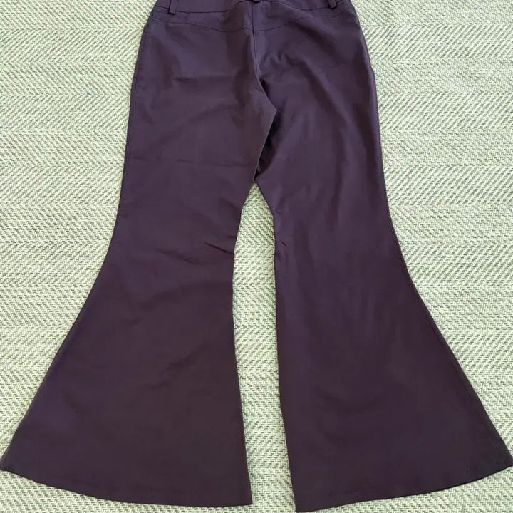 [BUNJANG] Mandoramara Red Purple Bootcut Slacks / Mandoramara 레드퍼플부츠컷 판타롱