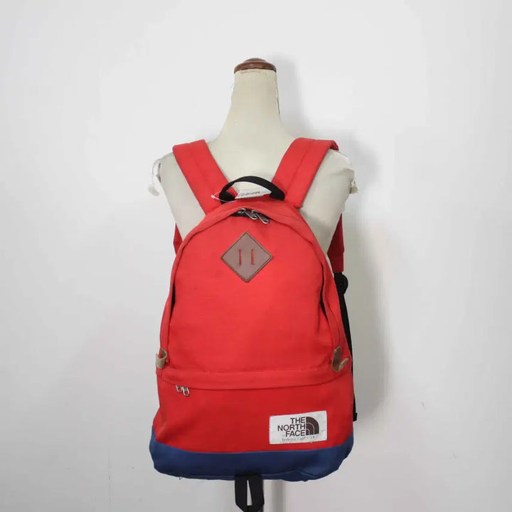 [BUNJANG] The North Face Casual Backpack Red / B-10681/노스페이스 정품 캐주얼 백팩