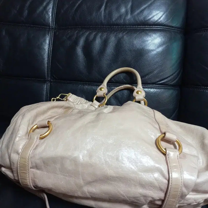 [BUNJANG] Miu Miu Leather Shoulder Bag Beige / 미우미우 가죽 숄더백 베이지