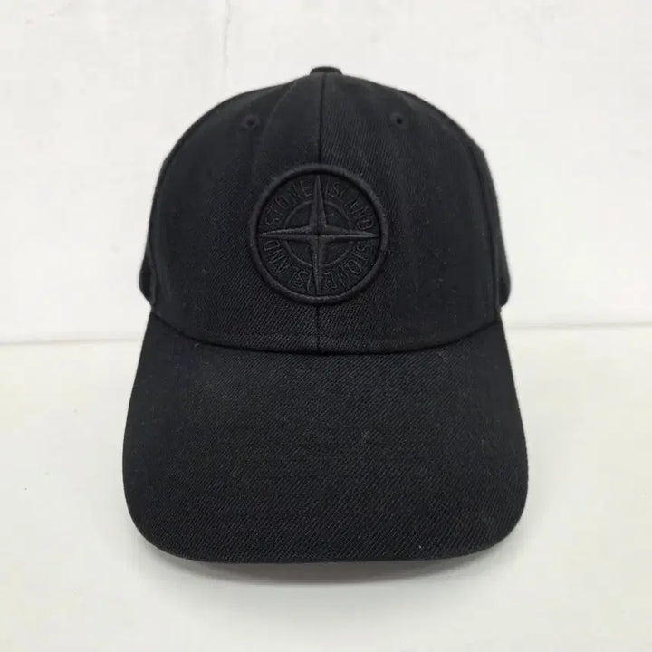 [BUNJANG] Stone Island Badge Logo Wool Ball Cap Hat Black / 스톤아일랜드 매장판 와펜 로고 울 볼캡 모자 블랙