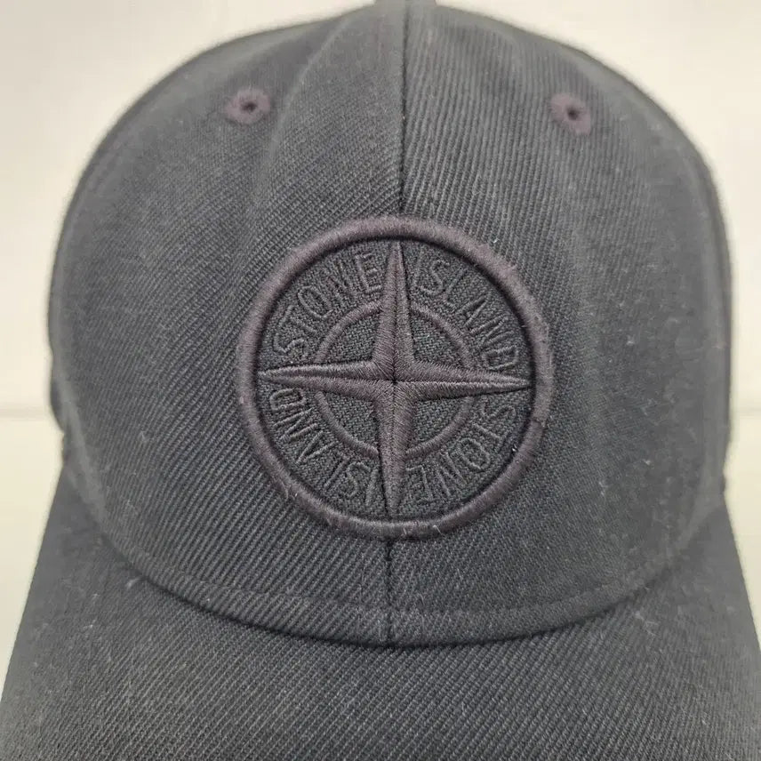 [BUNJANG] Stone Island Badge Logo Wool Ball Cap Hat Black / 스톤아일랜드 매장판 와펜 로고 울 볼캡 모자 블랙
